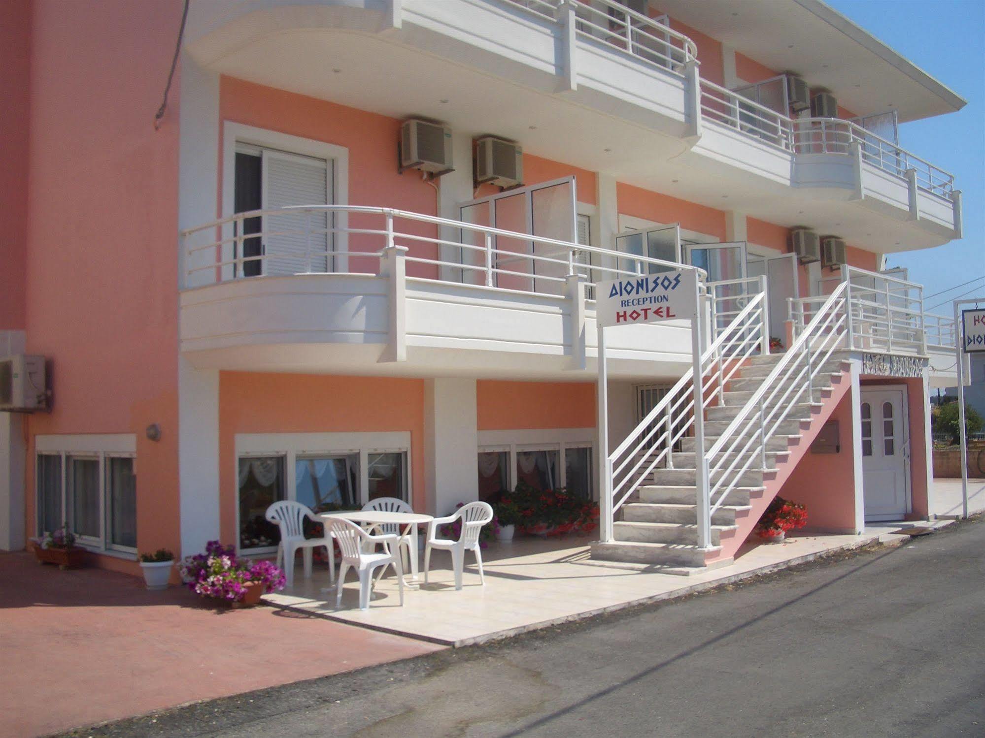 Dionisos Hotel Mytikas  Exterior photo